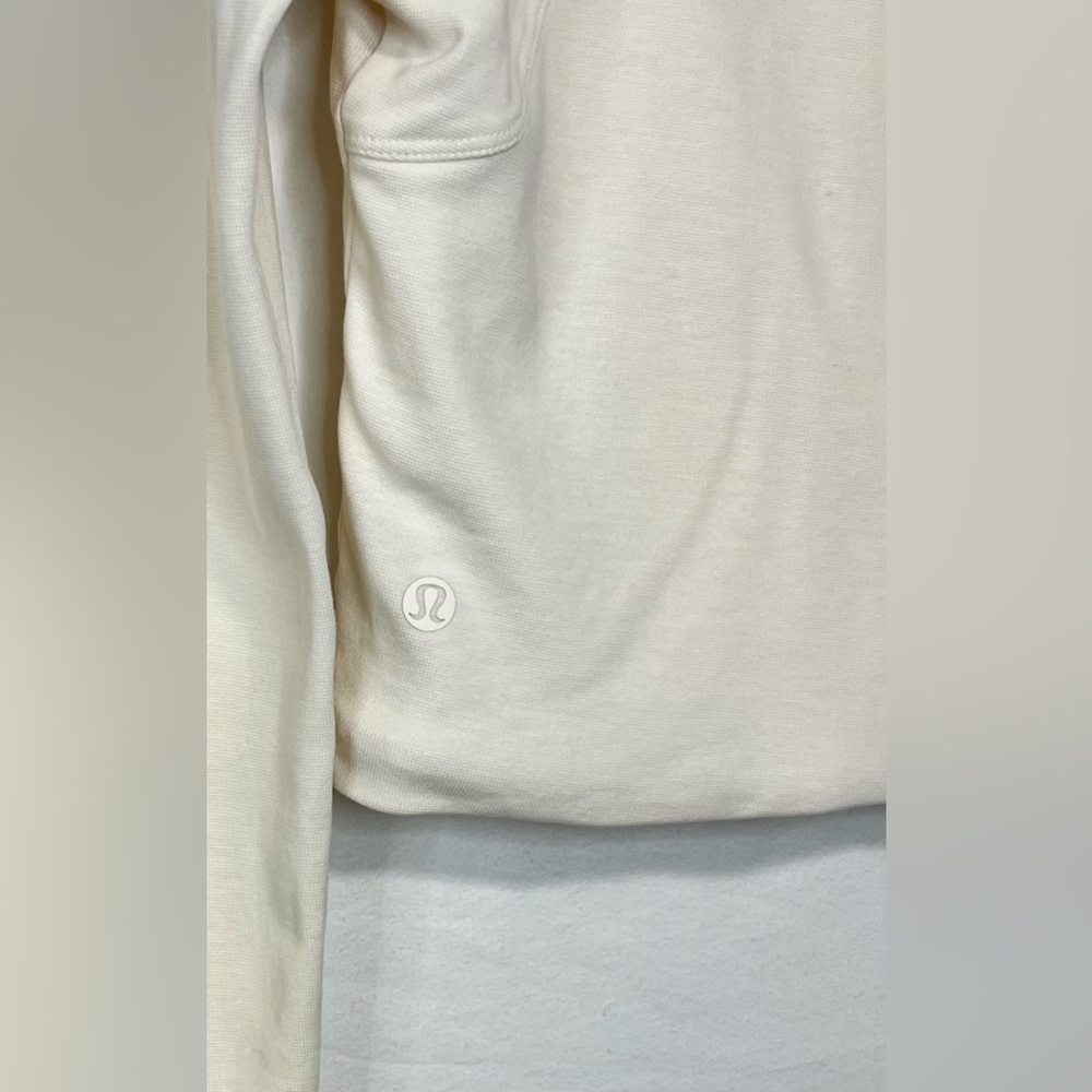 Lululemon Find your Feeling Long Sleeve Gathered Ruched Crop Top Activewear Gym - Picture 11 of 12
